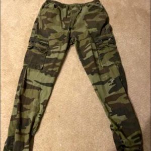 Rue21 Camo joggers